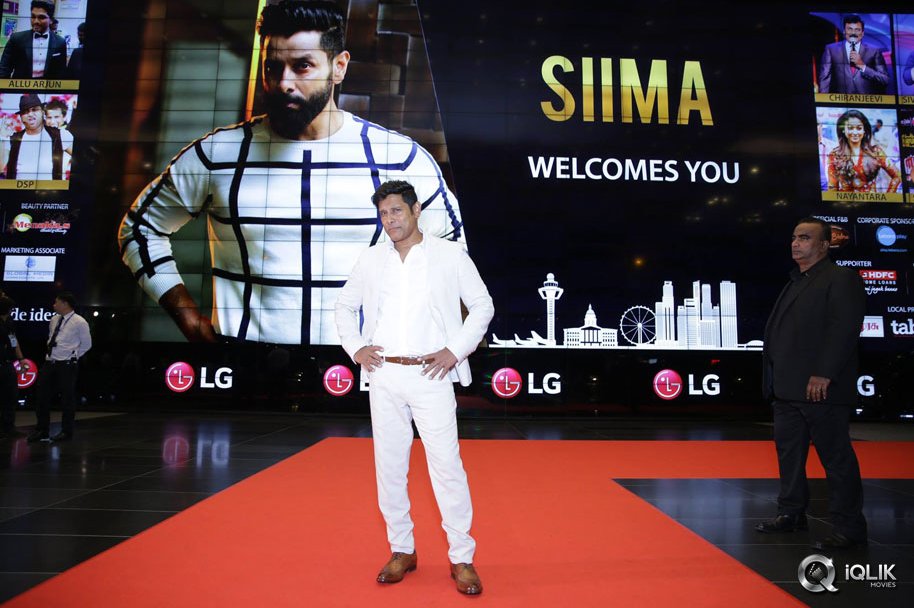 South-Indian-International-Movie-Awards-2016-Day-2